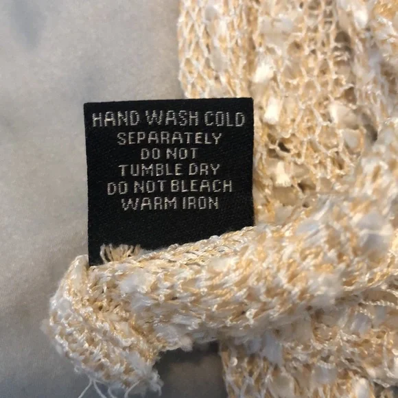 Scarf - Picture 3 of 4